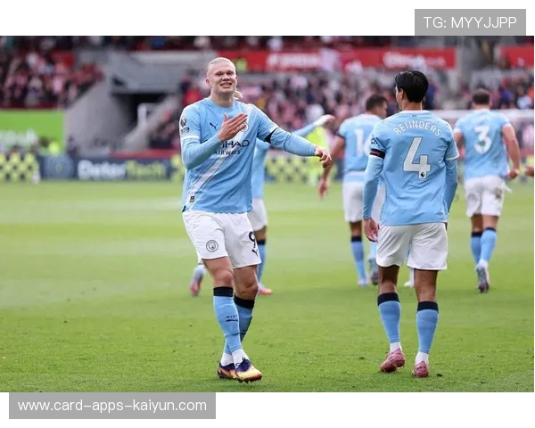 曼城坚持短传渗透形成场面优势，打造英超王者之路