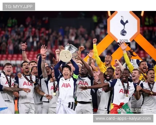 曼联在杯赛中展现出冠军相 曼联在杯赛中展现出冠军相