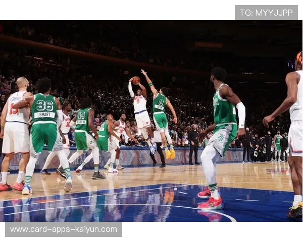 欧文连续高难度终结,达拉斯主场掌声不断